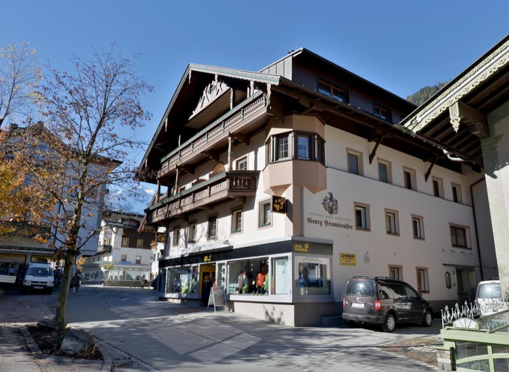 Hotel-garni Pramstraller Frühstückspension 3*