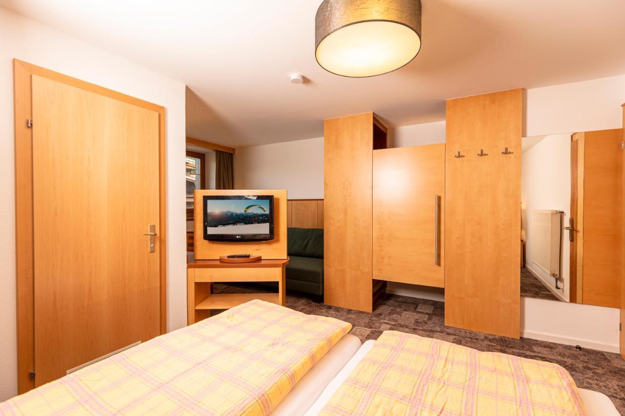 Hotel-garni Pramstraller Bed & Breakfast 3*