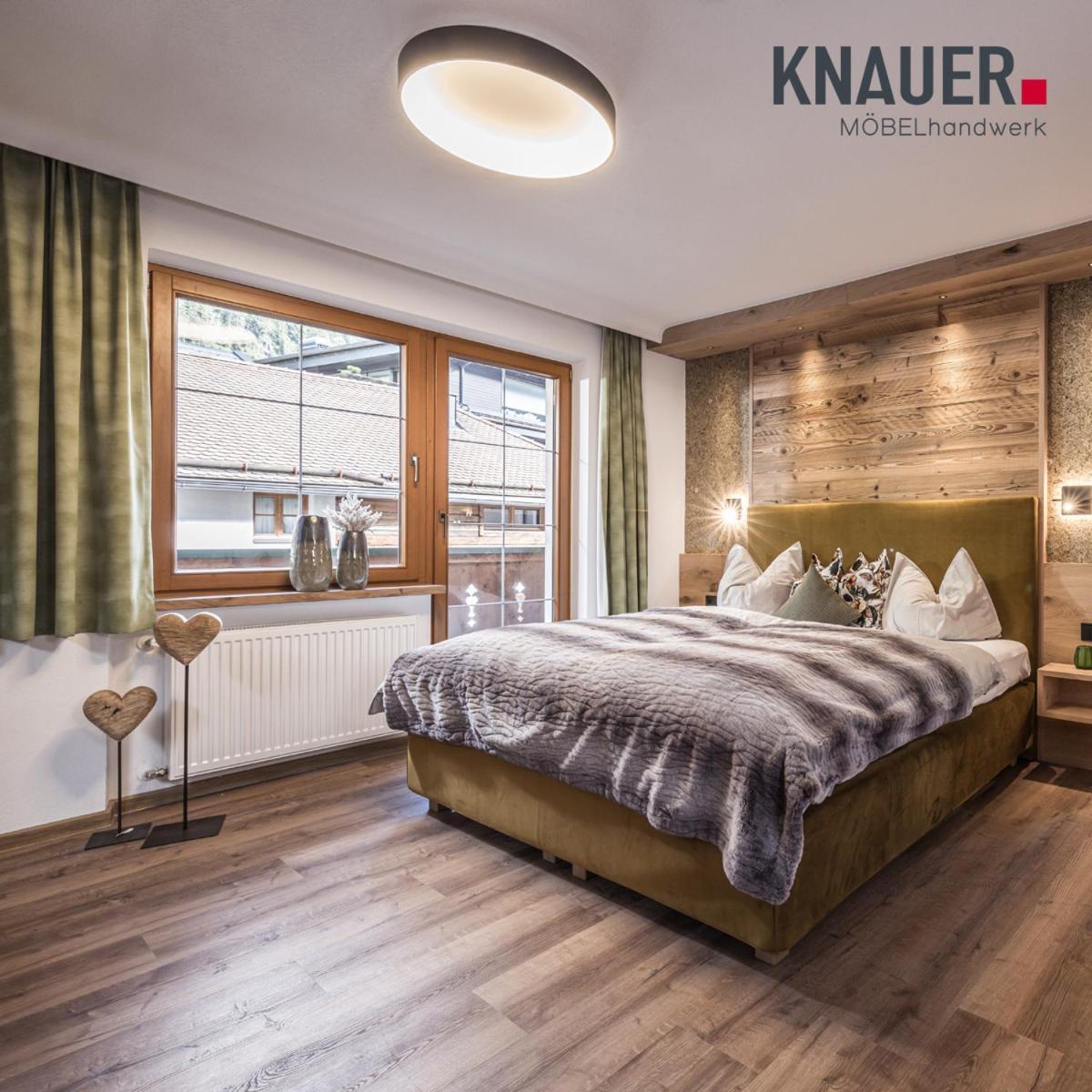 Frühstückspension Hotel-garni Pramstraller Mayrhofen